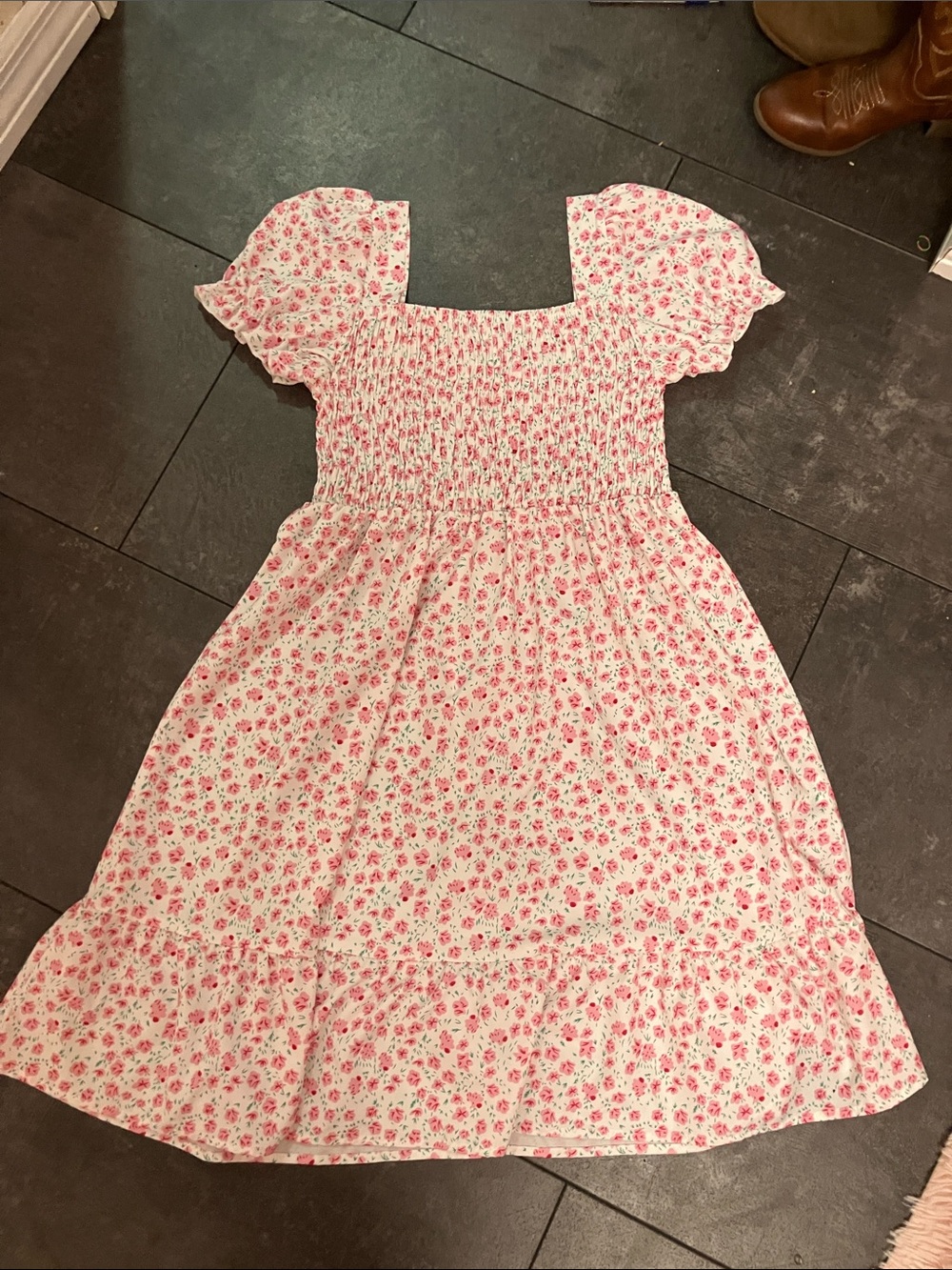 SHEIN White Pink Floral Smocked Puff-Sleeve Dress